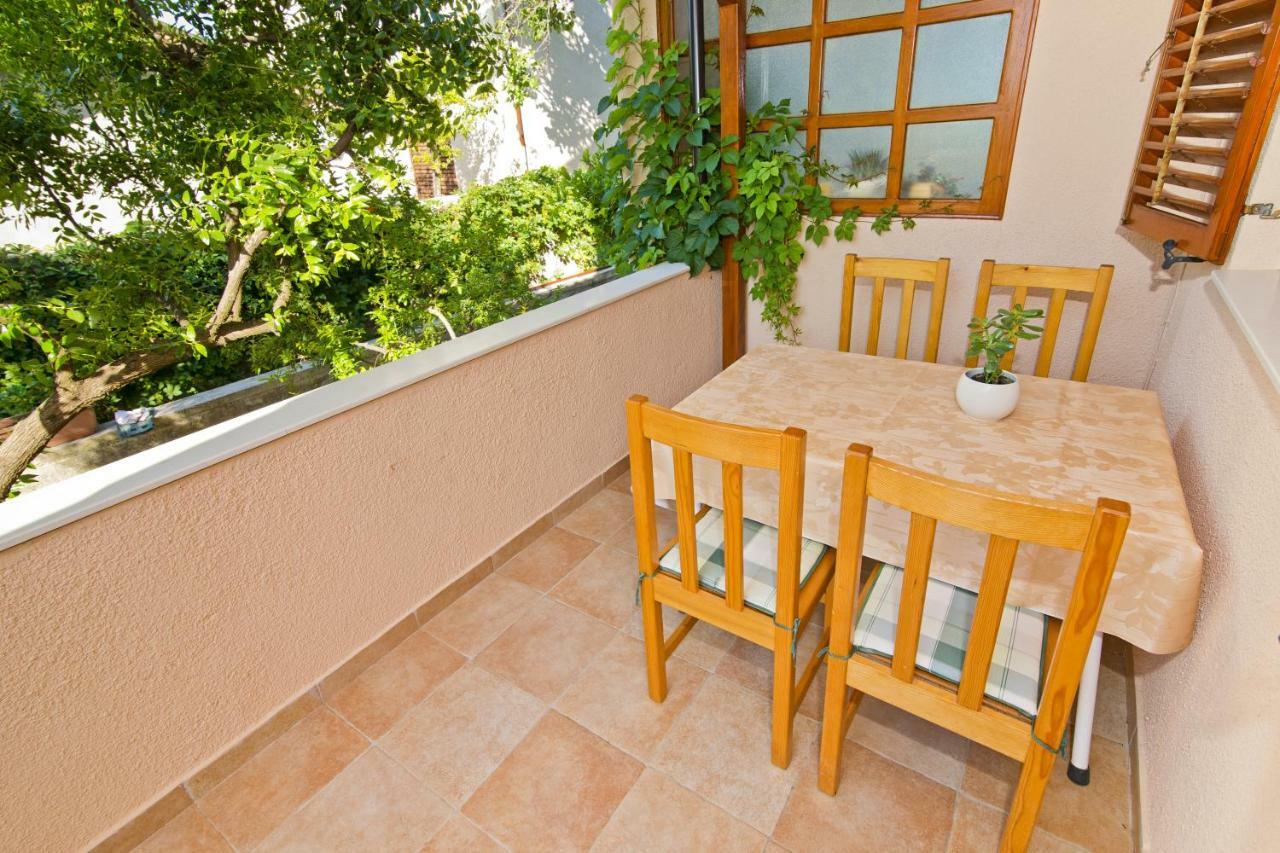בטינה Apartment Sare מראה חיצוני תמונה